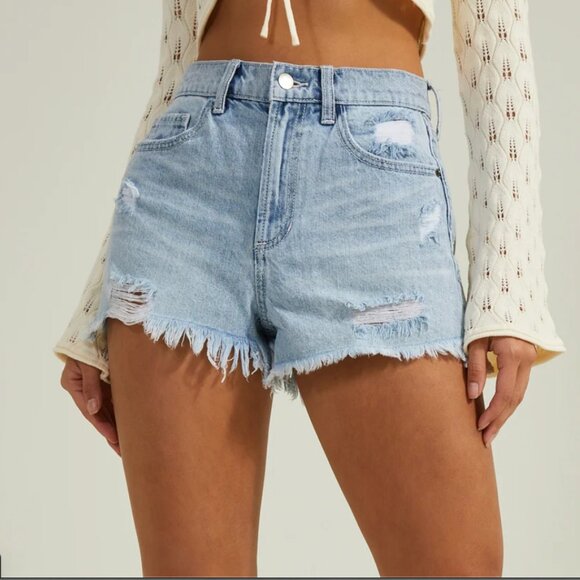 Dynamite Pants - Dynamite Size 26 Denim cutoff shorts light wash
